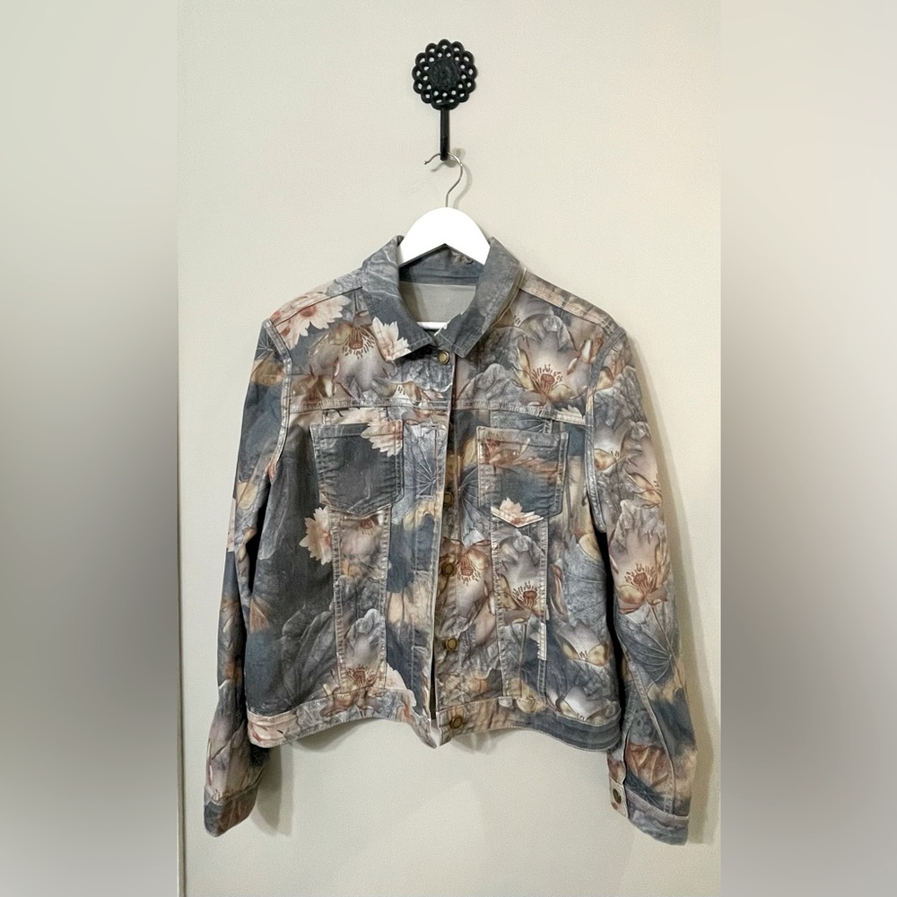 Jean Jacket reversible Floral Print and grey CHARLIE B
